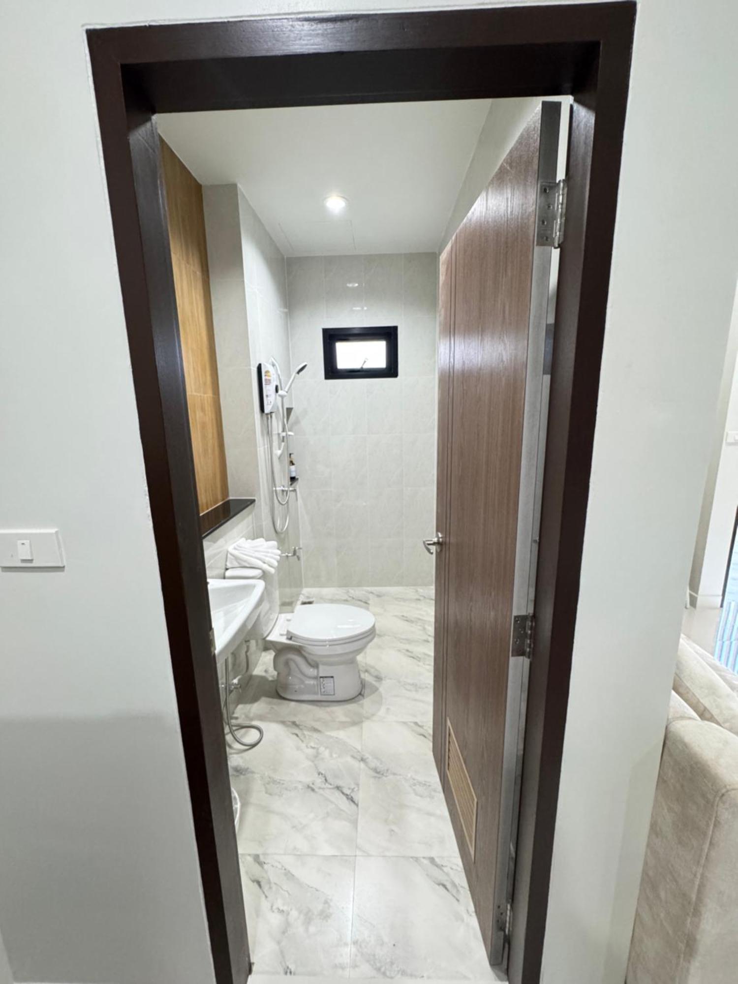 Lela Apartment Phuket