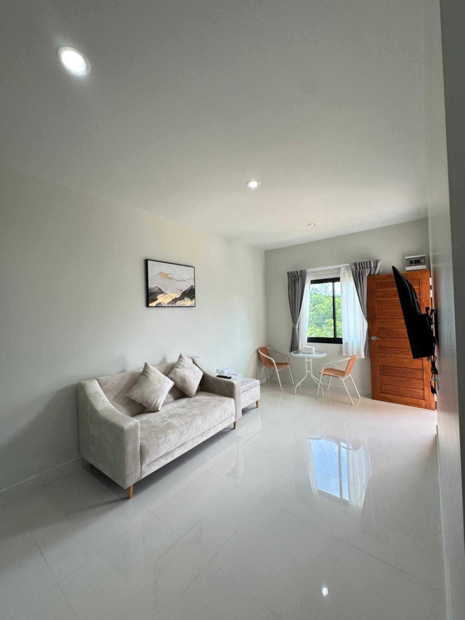 Lela * Phuket